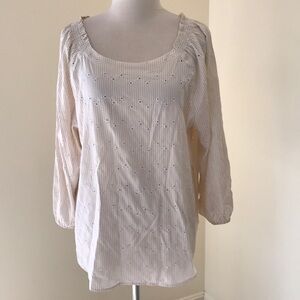 Loft outlet large tan/cream eyelet off shoulder / on shoulder blouse.